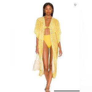 NWT Revolve Plush Women’s Kimono Ultra soft